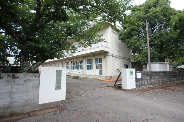 小学校　小松島市立千代小学校（小学校）まで506m