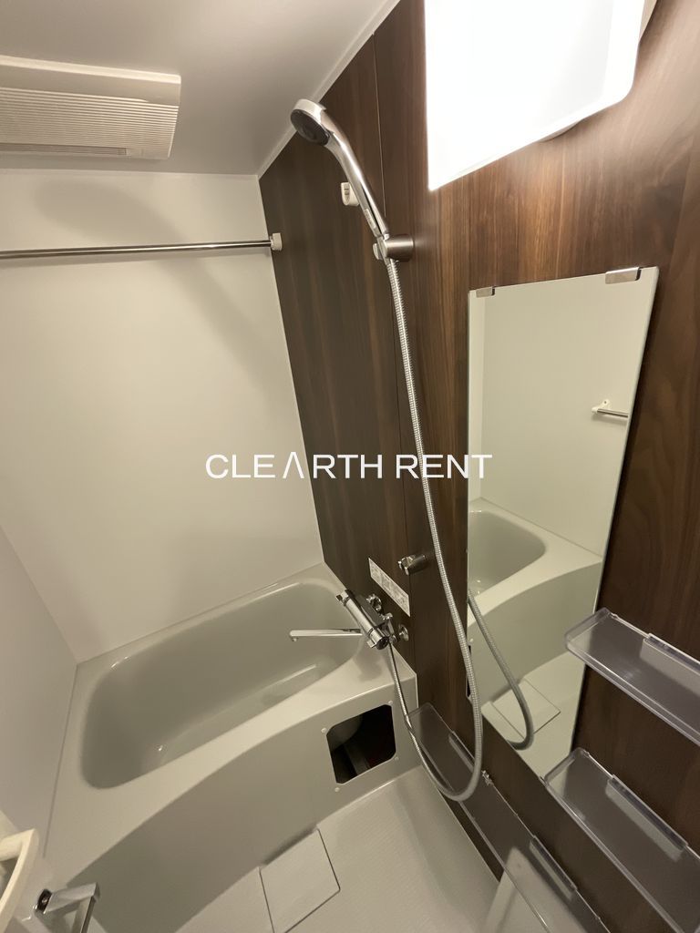 バス・シャワールーム　同タイプ別住戸写真となります。現況と異なる場合がございます。