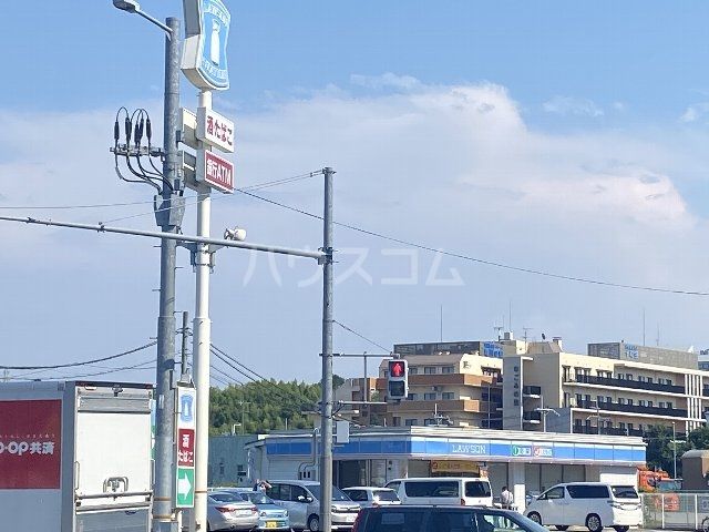 コンビニ　ローソン 茨木豊川三丁目店（コンビニ）まで716m