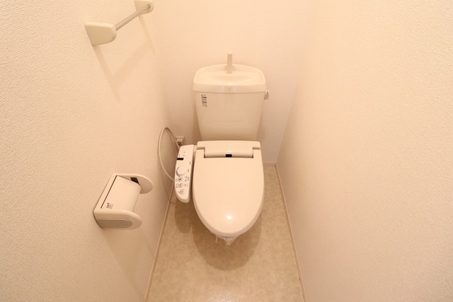 トイレ　ウォシュレット付