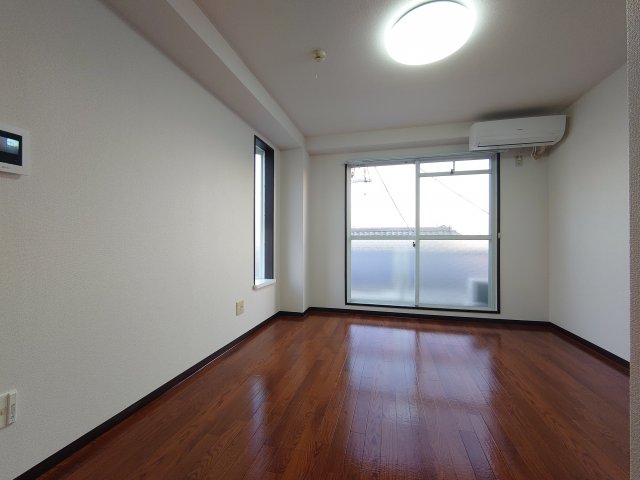 その他部屋・スペース　内装は落ち着いています