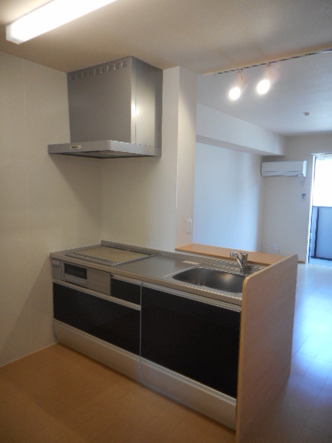 キッチン　ＩＨクッキングヒーターのシステムキッチン☆