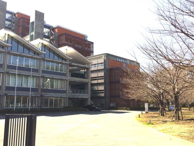 大学・短大　国立大学法人政策研究大学院大学（大学・短大）まで582m