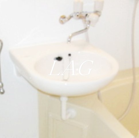 洗面設備　洗面台です。