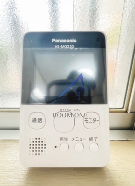 セキュリティ　モニター付きインターホンです。