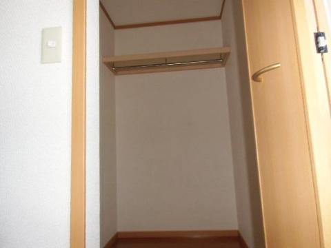 収納　Ｗ－ＣＬ