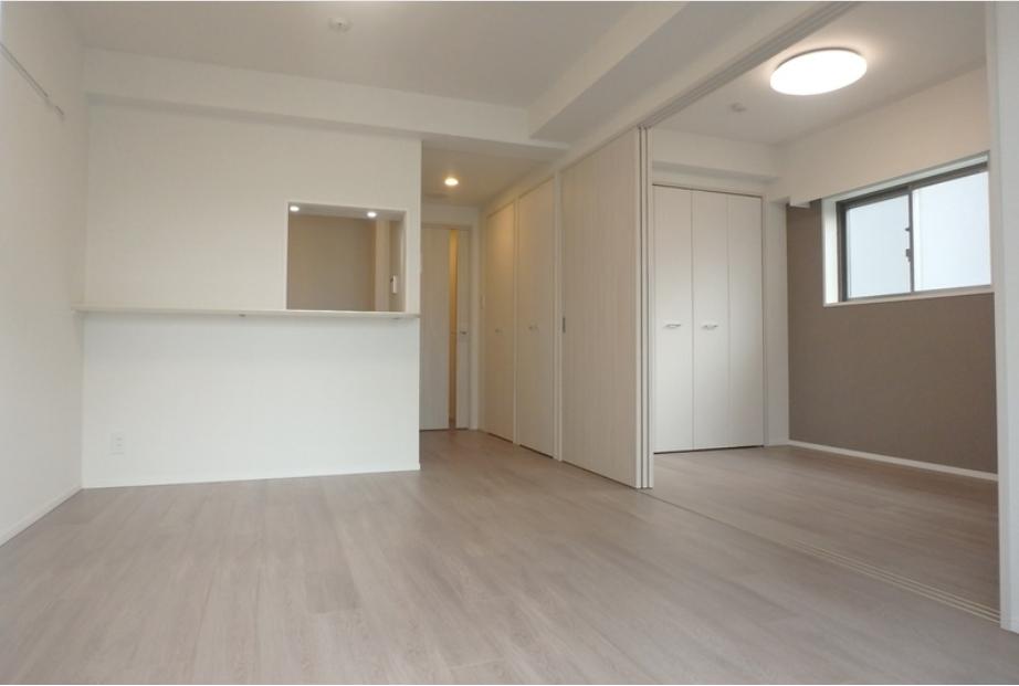 居室・リビング　同間取り別階写真含みます