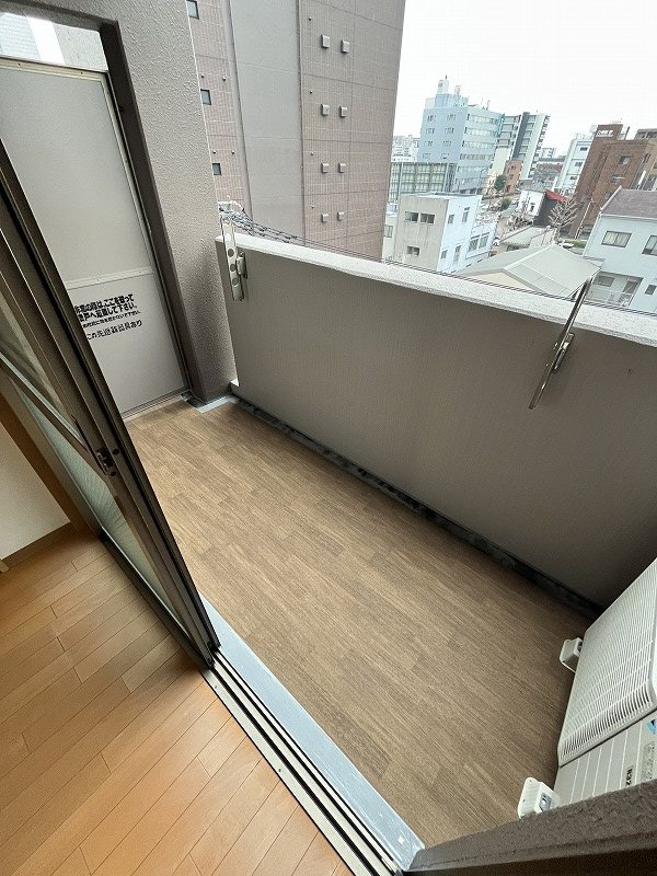 バルコニー　※掲載情報と物件の現況が異なる場合、現況を優先するものとしま