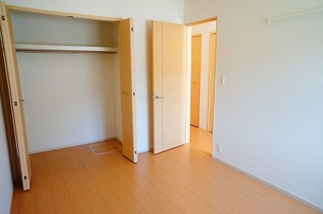 収納　※別号室参考写真です