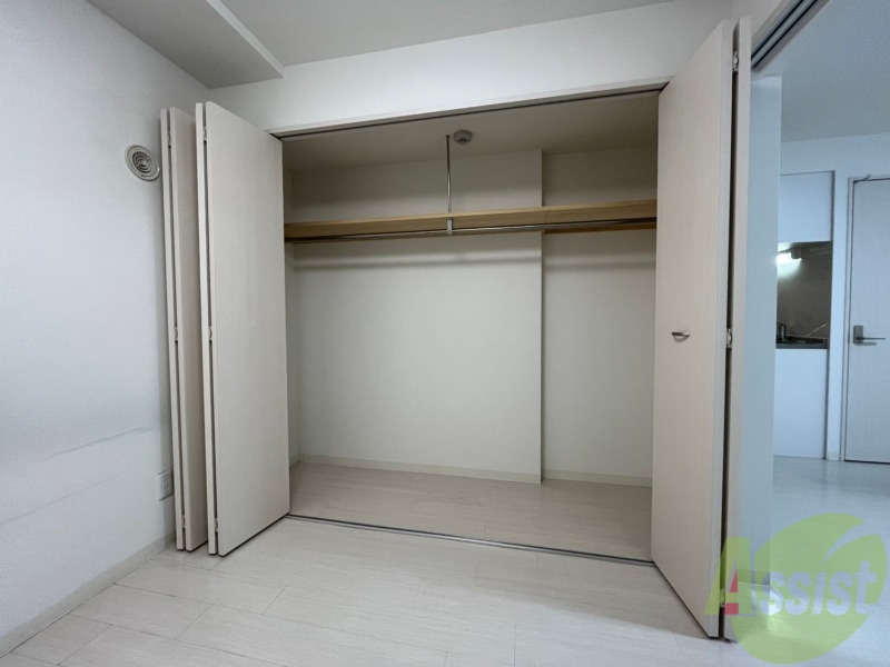 収納　洋室にはクローゼットがあるのですっきり片付きそうです。