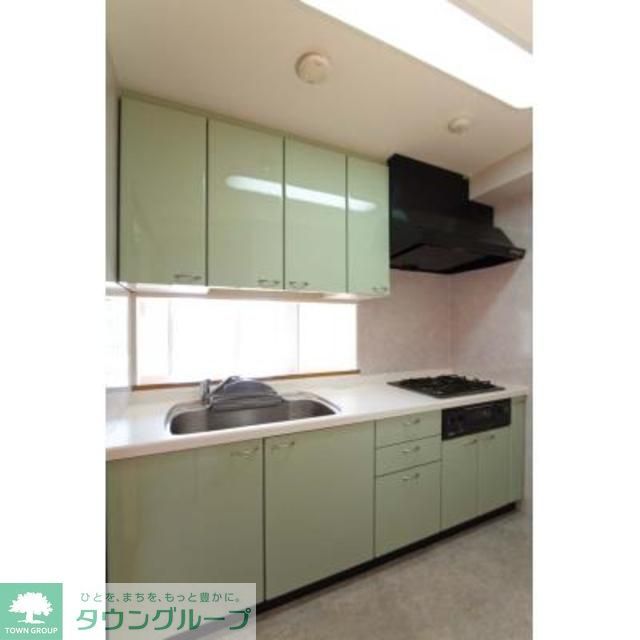 キッチン　※写真は同タイプ住戸です。