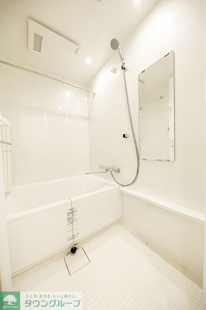 バス・シャワールーム　※写真は同タイプ住戸です。