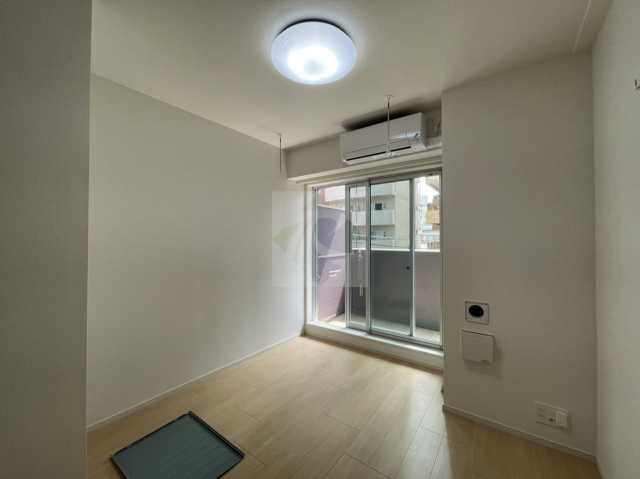 居室・リビング　ガリシア駒込EAST