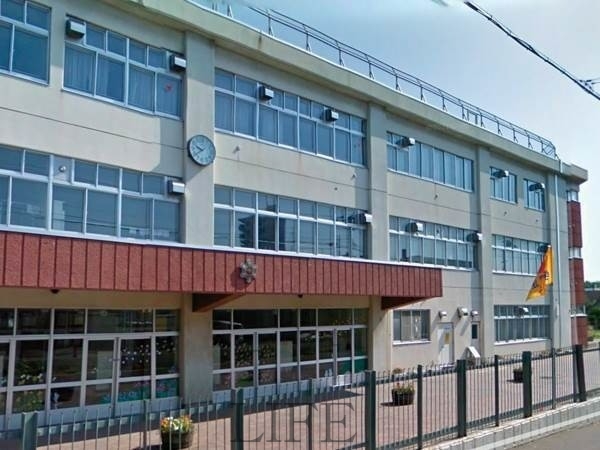 小学校　札幌市立本通小学校（小学校）まで447m