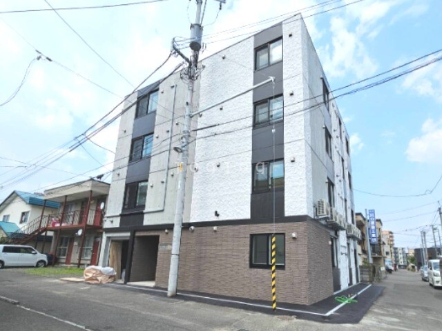 建物外観　ウェルステージＮ１５