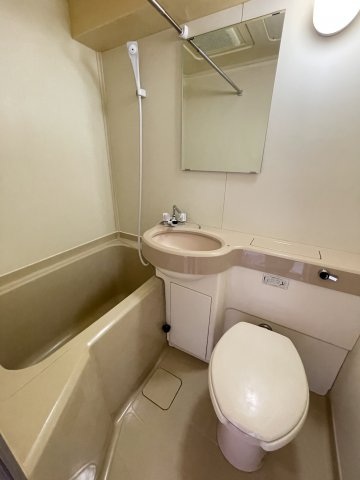 バス・シャワールーム　同タイプ参考写真