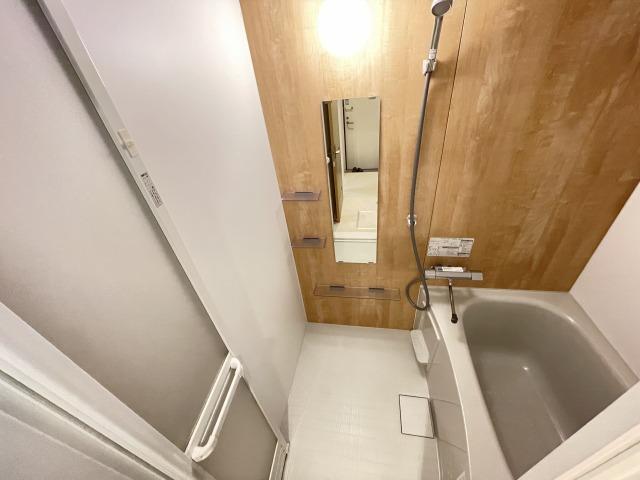 バス・シャワールーム　浴室