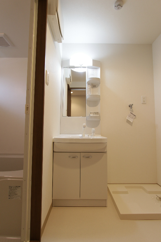 洗面設備　他部屋参照