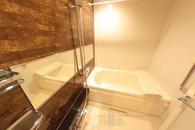 バス・シャワールーム　同ハウスメーカー参考