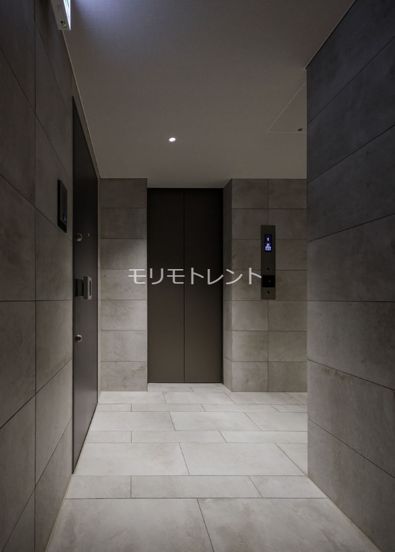 その他設備　エレベーターホール