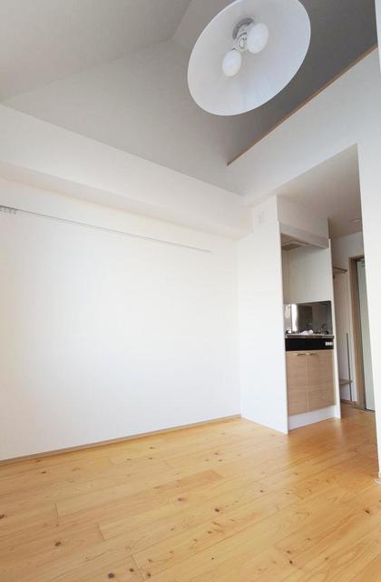 居室・リビング　同仕様参考写真