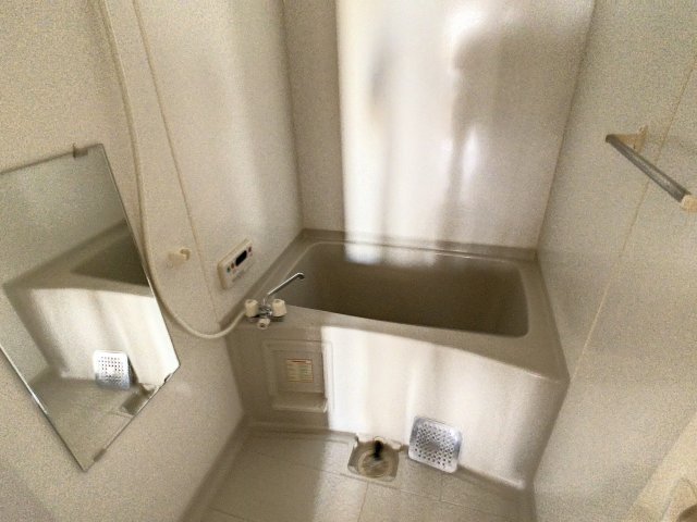 バス・シャワールーム　掲載写真はモデルルームを掲載しております。実際のお部屋と仕様