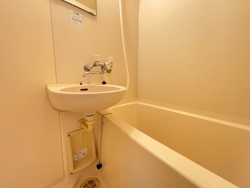 バス・シャワールーム　別号室