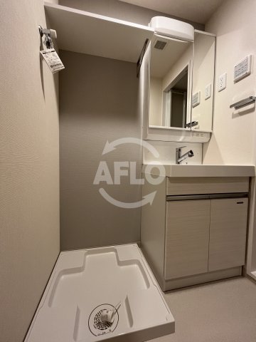 洗面設備　ファーストフィオーレ北大阪リアン　洗面台