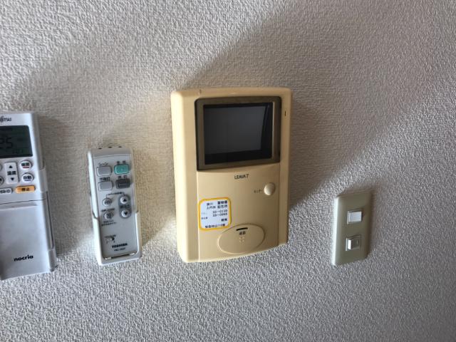 セキュリティ　カメラ付インターホン（イメージ）