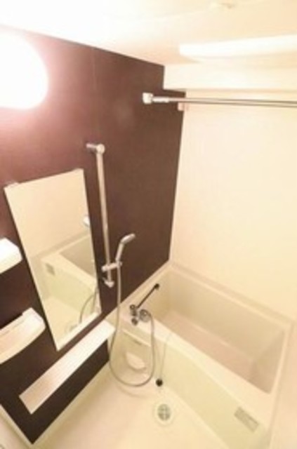 バス・シャワールーム　弊社は都内全域の物件が仲介手数料最大無料でご紹介可能です！