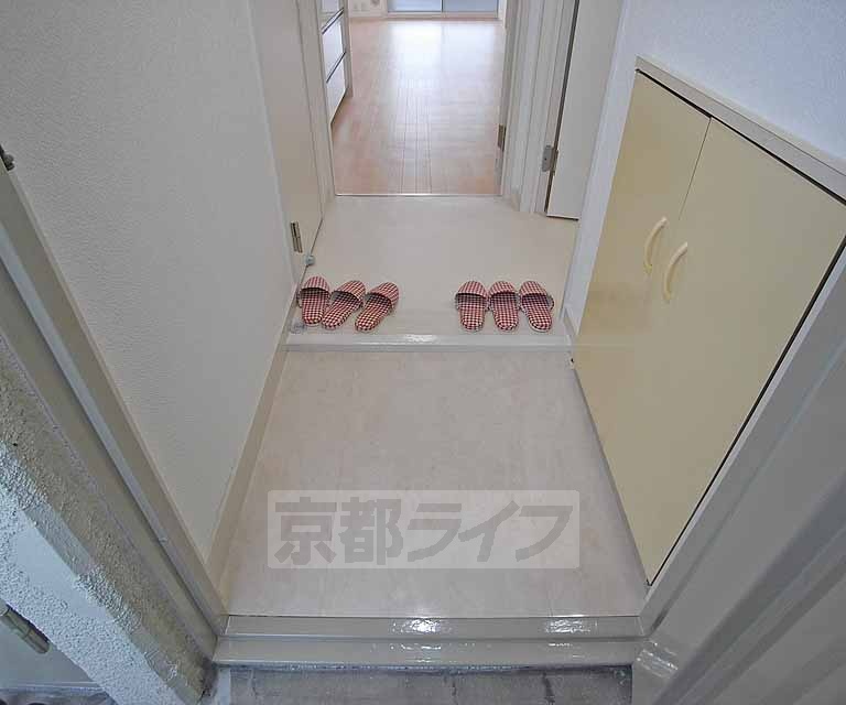 玄関　掃除のしやすい玄関です。
