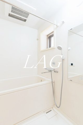 バス・シャワールーム　お風呂です。