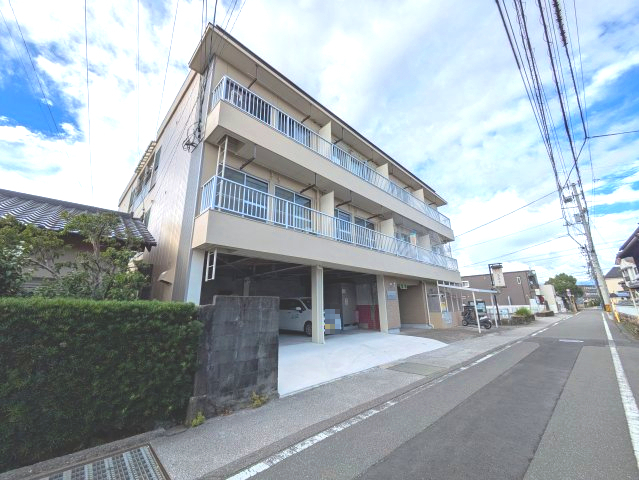 建物外観　2025年7月撮影※現況を優先します。