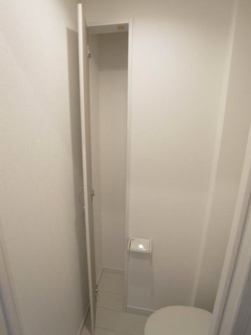 その他　トイレの収納