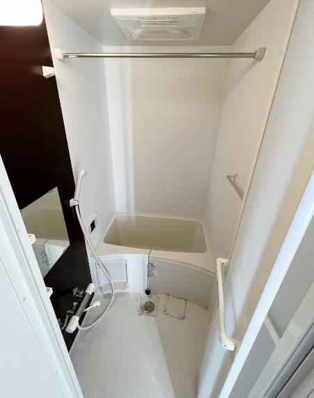 バス・シャワールーム　清潔な浴室！