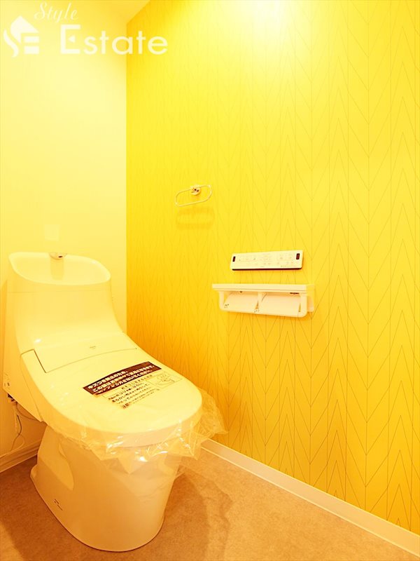 トイレ　温水洗浄便座