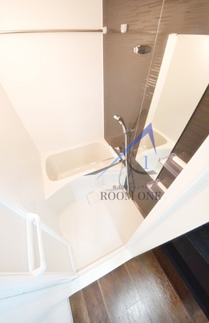 バス・シャワールーム　お風呂です。