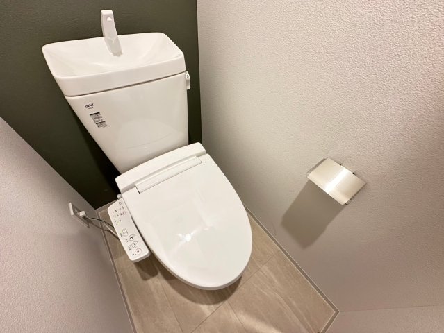 トイレ　詳細は、RISUMO江坂本店までお問合せください♪