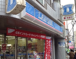 コンビニ　ローソン新宿馬場下町店（コンビニ）まで178m