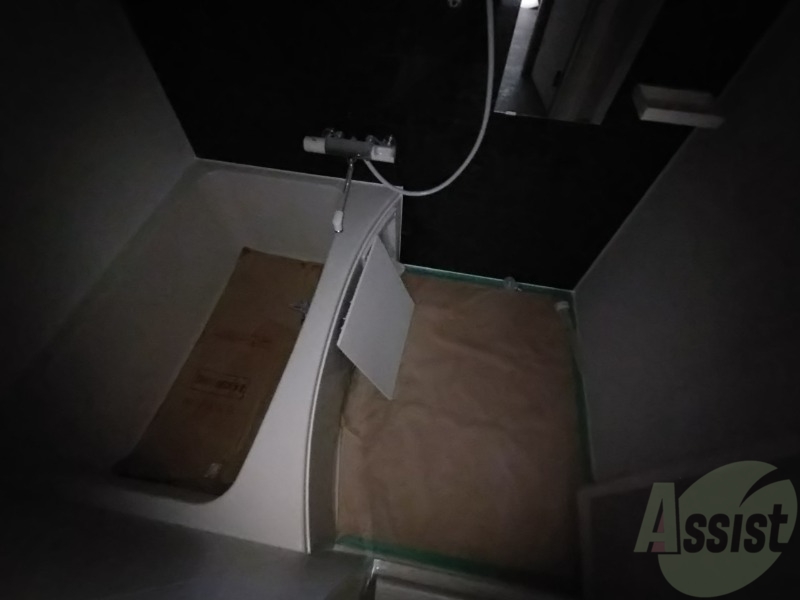 バス・シャワールーム　お風呂です。ゆっくりお風呂につかるのも体に良いですね