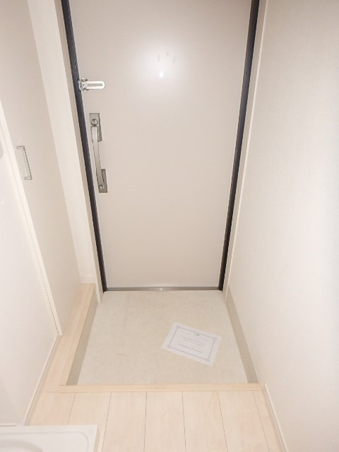 玄関　同仕様写真使用