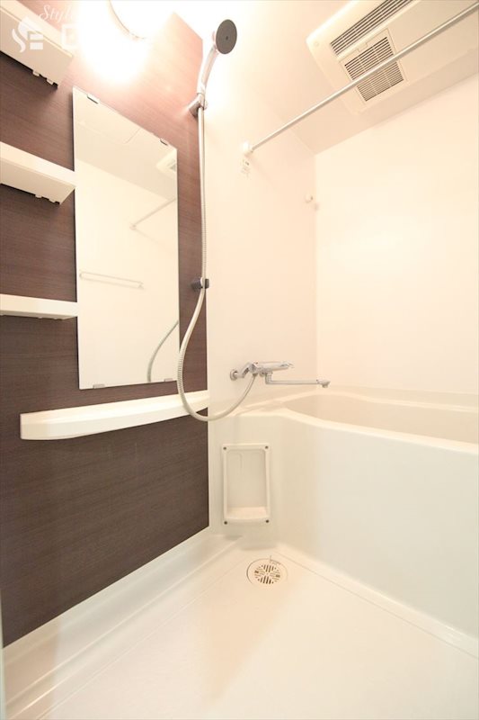 バス・シャワールーム　☆同仕様写真☆