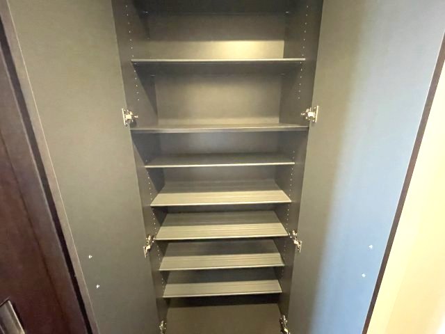 収納　イメージとして同建物他部屋を表示しています