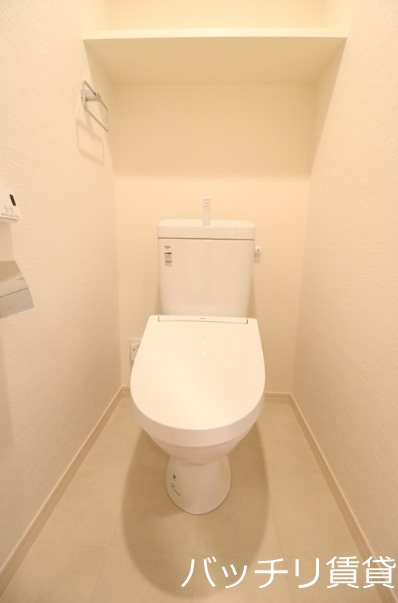 トイレ　別号室イメージの為、現状を優先致します。