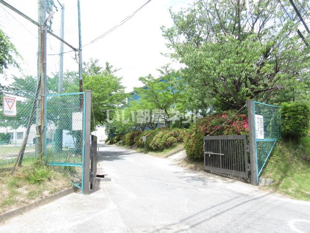 高校・高専　私立伊勢学園高校（高校・高専）まで1145m