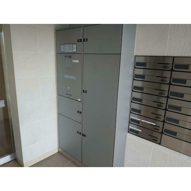 その他共有部分　不在時にも荷物を受け取れる宅配ボックス