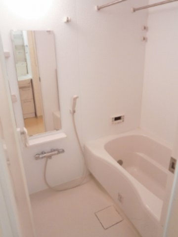 バス・シャワールーム　別部屋参考写真