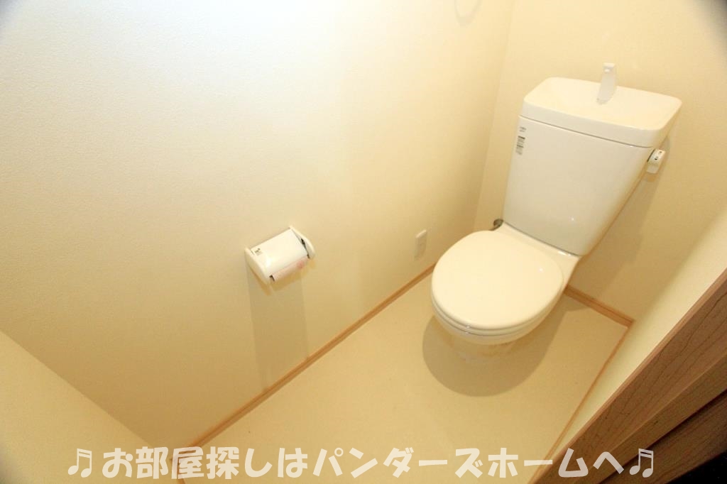 東船橋2丁目戸建のトイレ写真