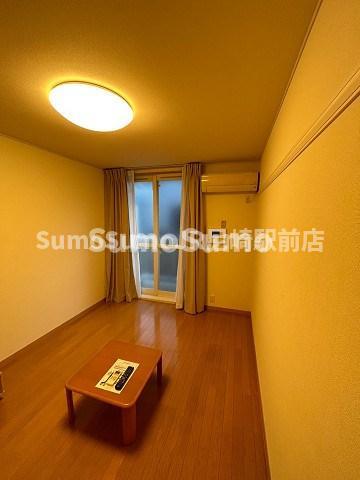 居室・リビング　使いやすい居間です