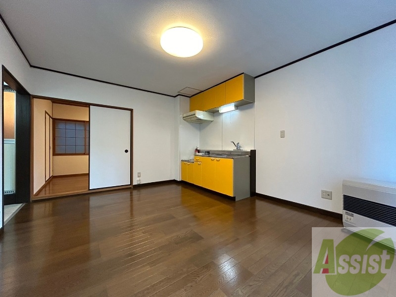 居室・リビング　広々としたリビングですね。使い勝手がよさそうですね！